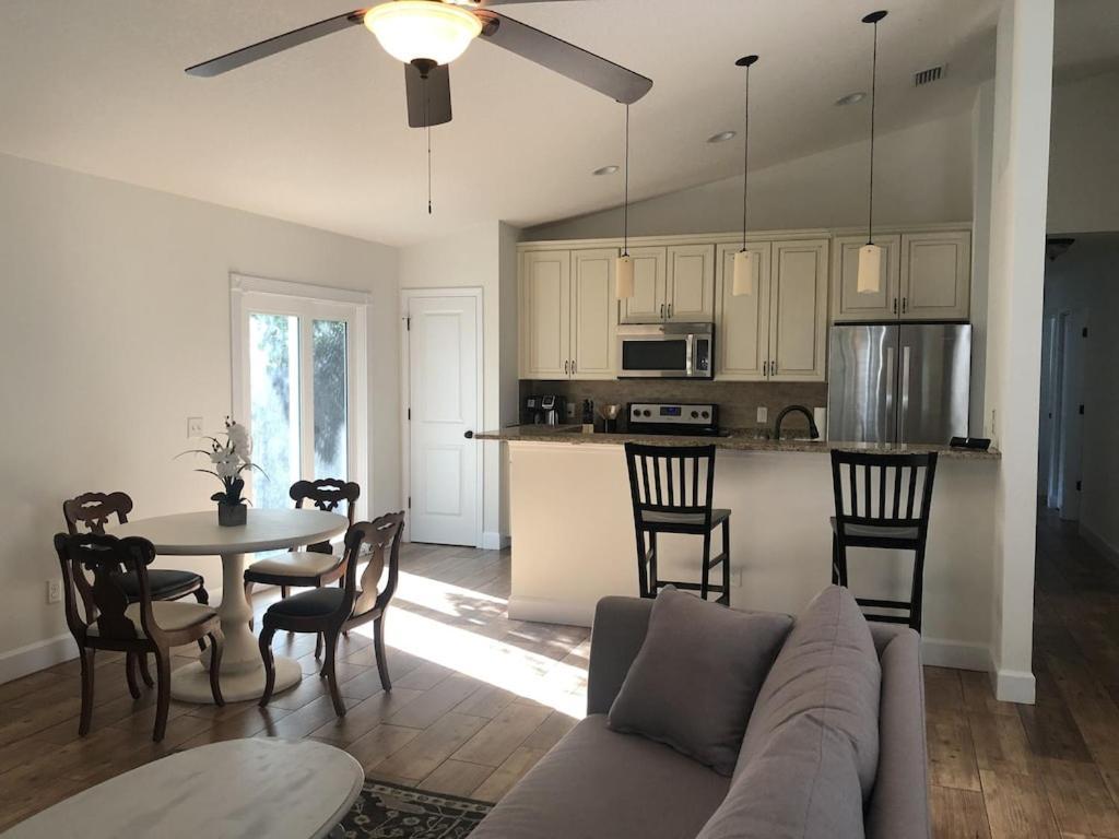 Modern, Upscale, And New Blue Bungalow In The Heart Of Downtown St Augustine St. Augustine Extérieur photo